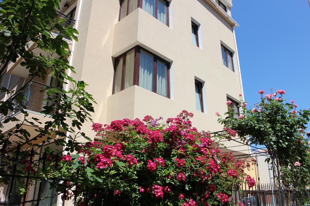 Flowers Apartments Nesebar Exteriér fotografie